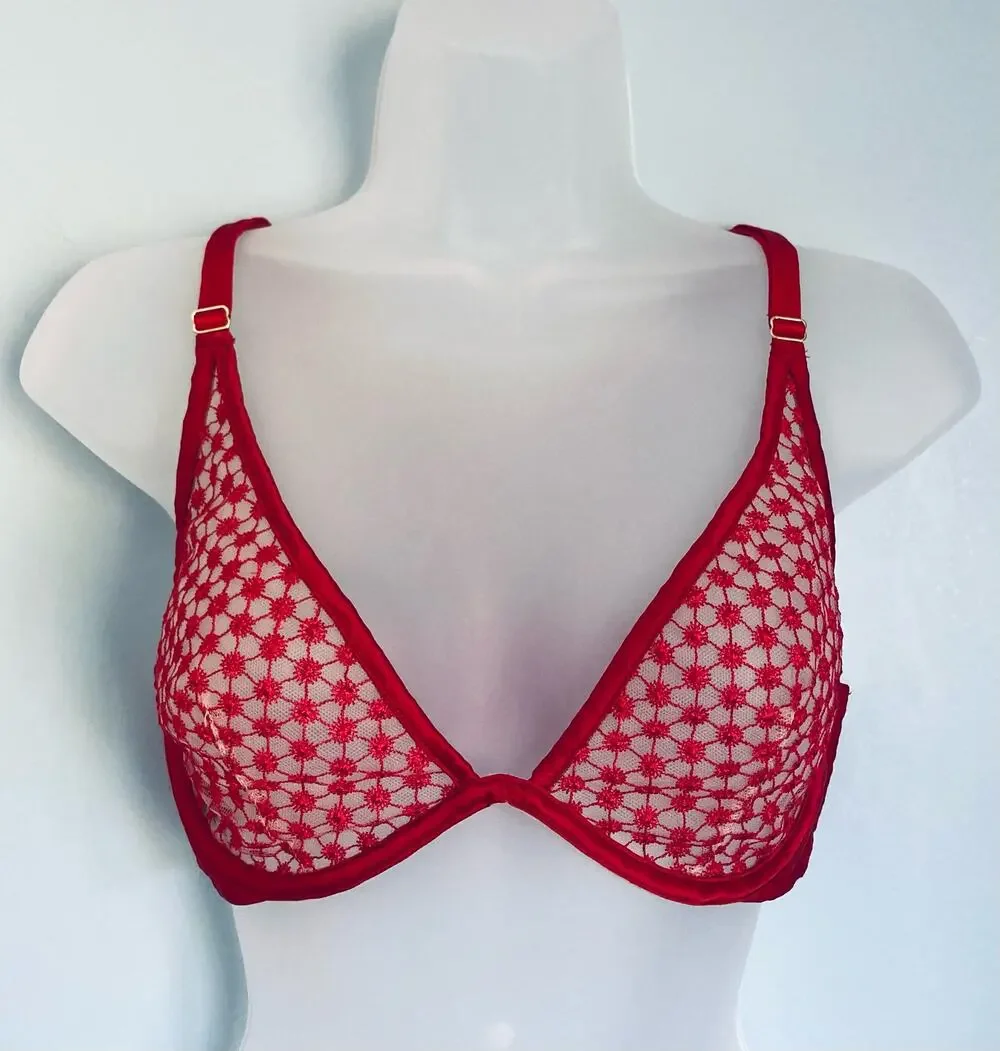Victoria's Secret Bra Unlined NWOT Red Semi Sheer 36C Valentine's